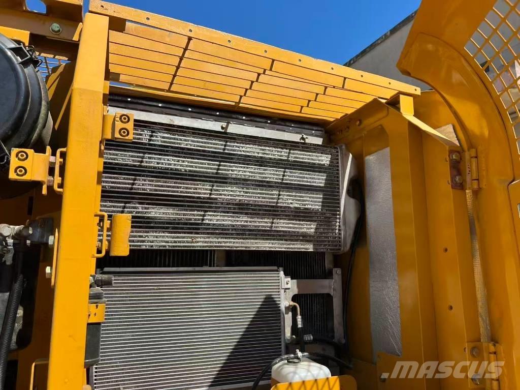 CAT 320 C L Bageri gusjeničari