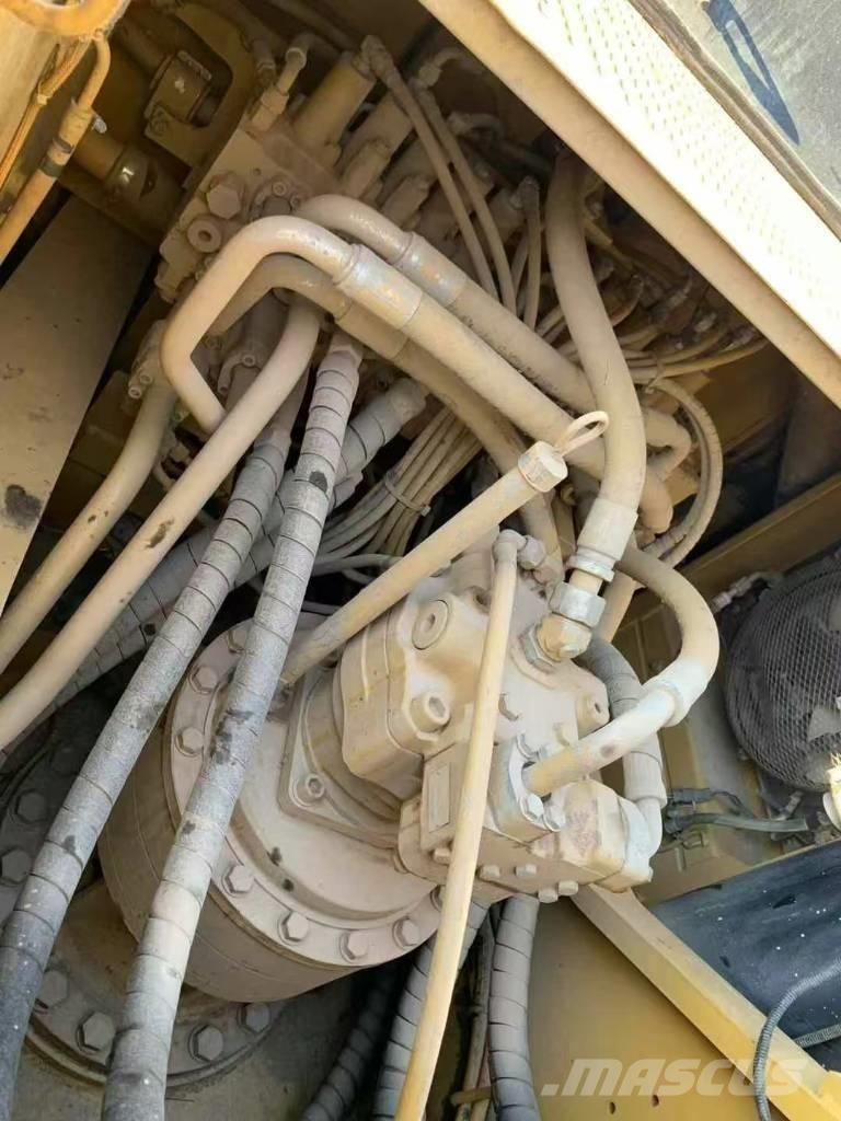 CAT 329 D Bageri gusjeničari