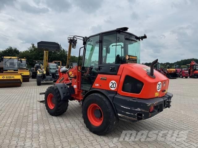 Kubota R 090 Utovarivači na kotačima