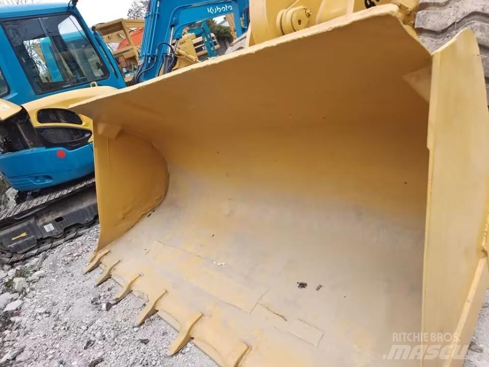 CAT 938G Utovarivači na kotačima