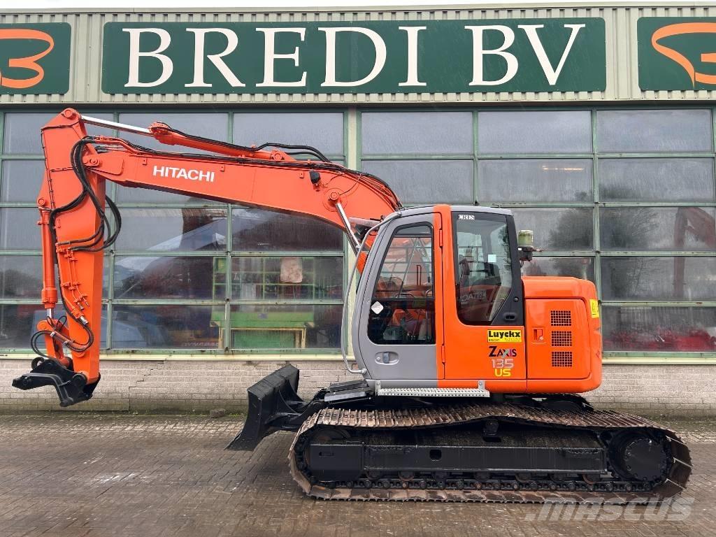 Hitachi ZX 135 US Bageri gusjeničari