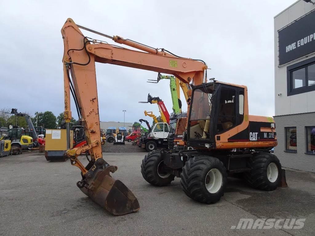 CAT M315 Bageri na kotačima