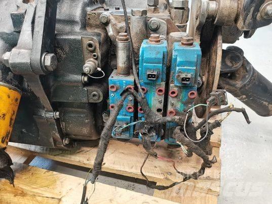 JCB 530-70 gearbox Transmisija