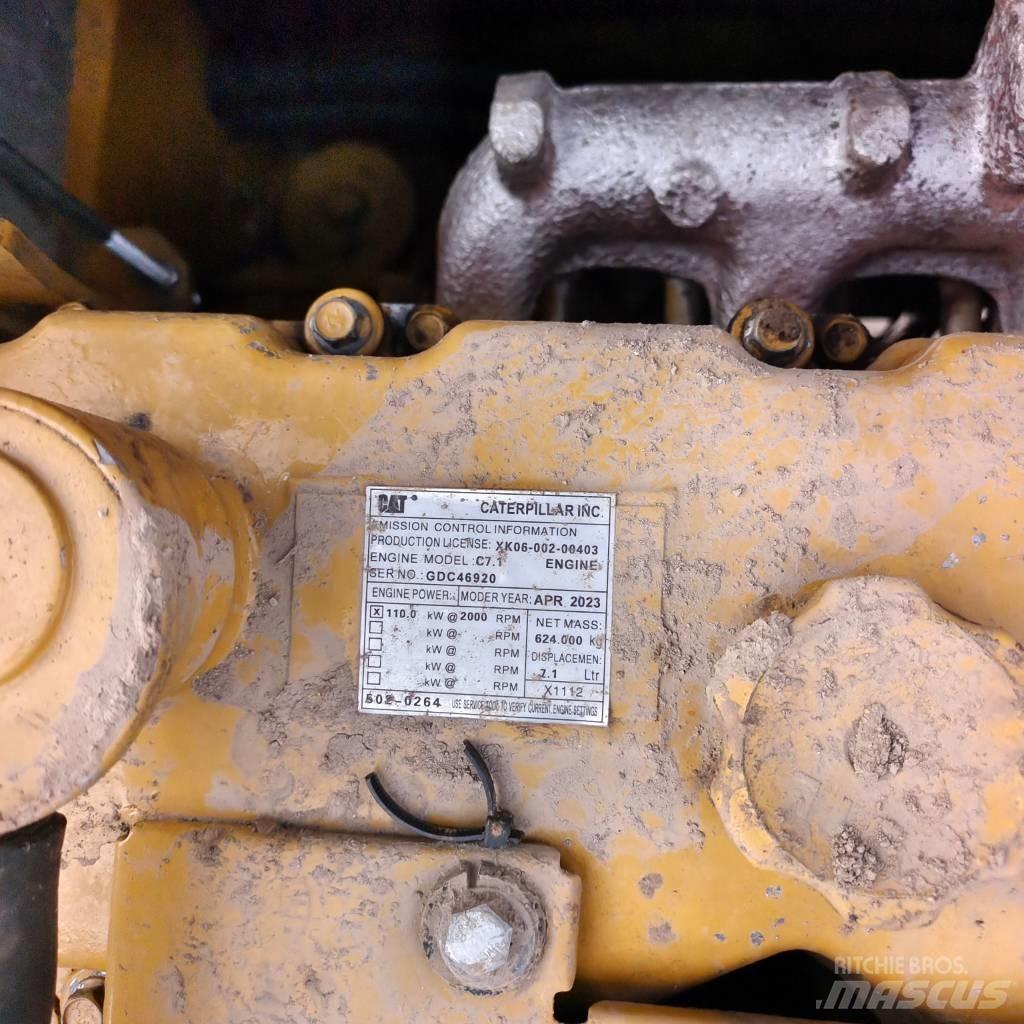 CAT 320 D Bageri gusjeničari