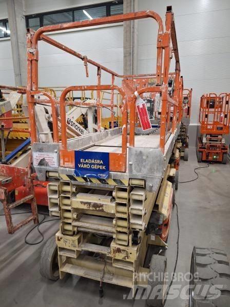 JLG 3246 ES Škaraste platforme