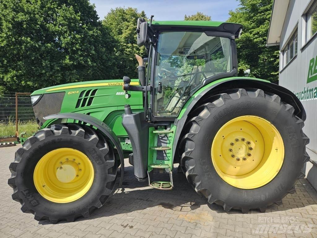 John Deere 6210R Traktori