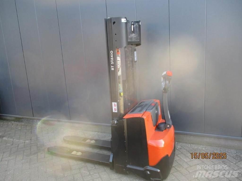 BT SWE 120 Ručni električni viličar