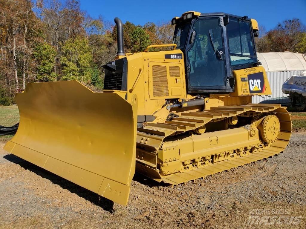 CAT D 6 K 2 LGP Buldožeri gusjeničari