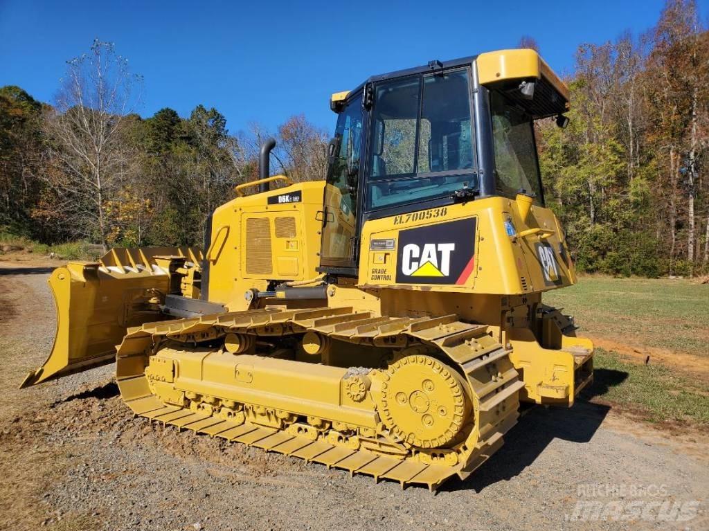 CAT D 6 K 2 LGP Buldožeri gusjeničari