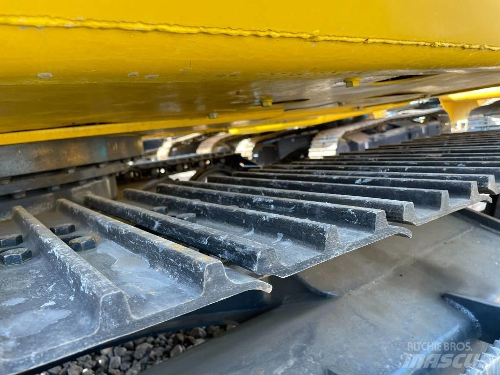 Komatsu 130-7 Bageri gusjeničari
