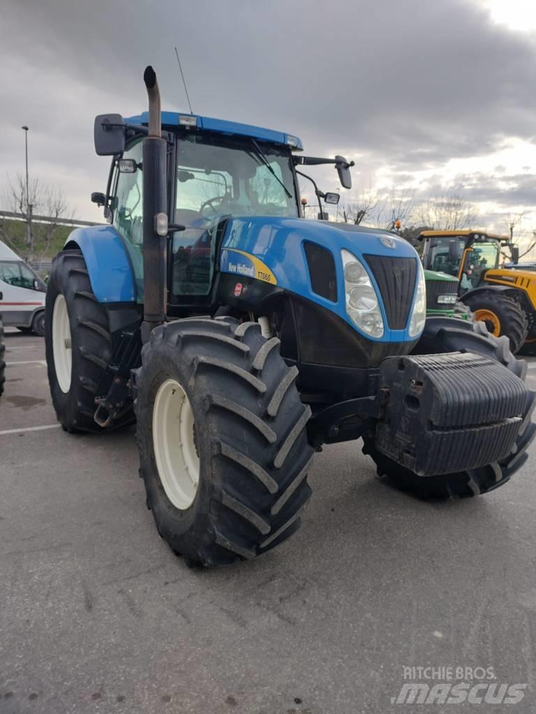New Holland T 7060 Traktori