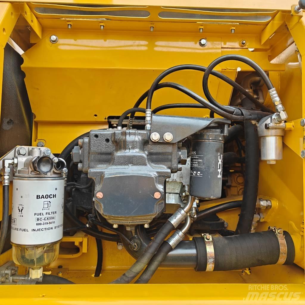 Komatsu 220-8 Bageri gusjeničari