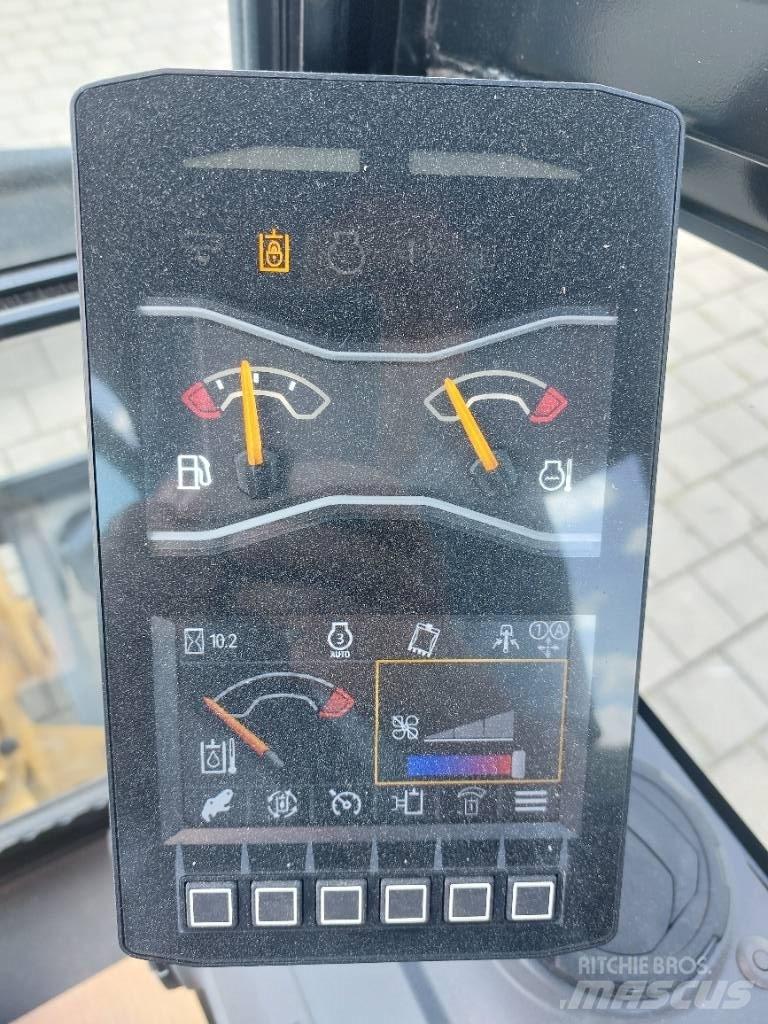 CAT 301.8 Mini bageri <7t