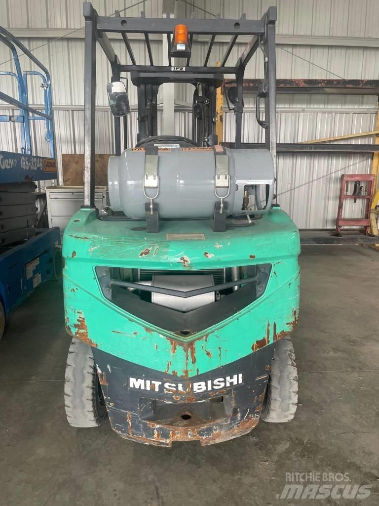 Mitsubishi 2018 Viličari - ostalo