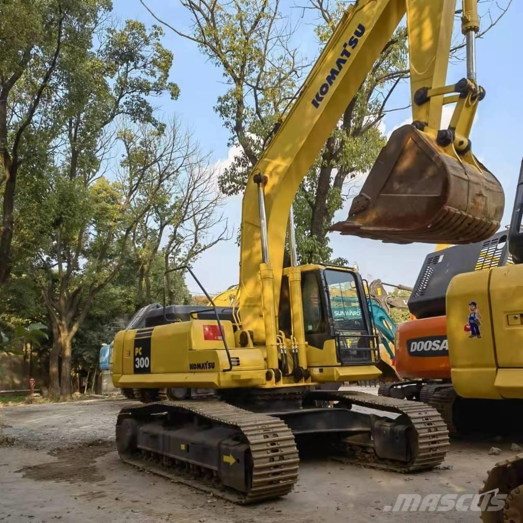 Komatsu PC 300 Bageri gusjeničari