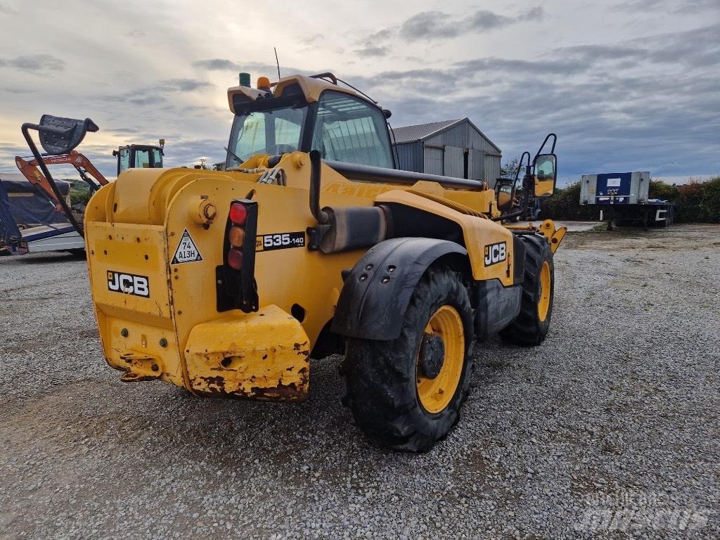 JCB 535140 Teleskopski viličari
