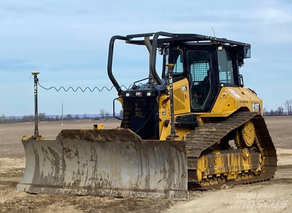 CAT D 5 LGP Buldožeri gusjeničari