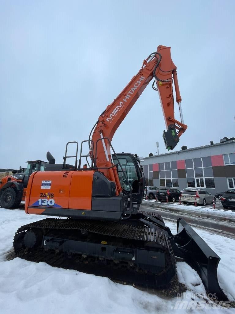 Hitachi ZX 130-6 Bageri gusjeničari