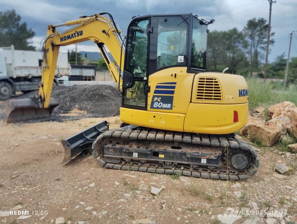 Komatsu PC 80 MR Midi bageri 7t – 12t