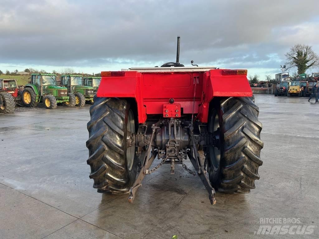 Massey Ferguson 385 Traktori