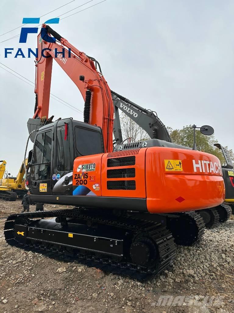 Hitachi zx200 Bageri gusjeničari
