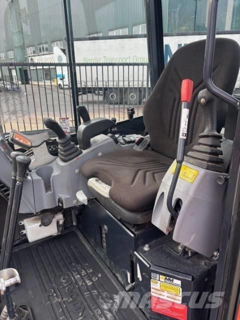 Kubota U 27-4 Mini bageri <7t