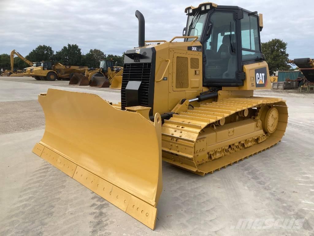 CAT D 6 K 2 LGP Buldožeri gusjeničari