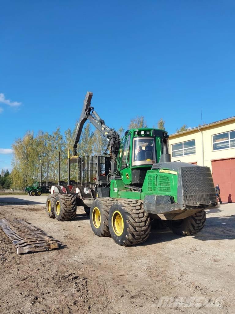 John Deere 1510G Forvarderi