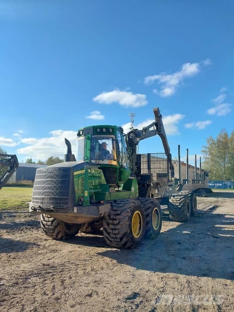 John Deere 1510G Forvarderi