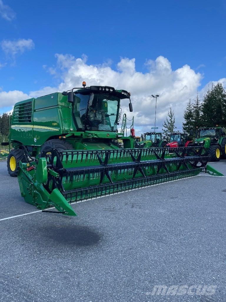 John Deere T550 Kombajni