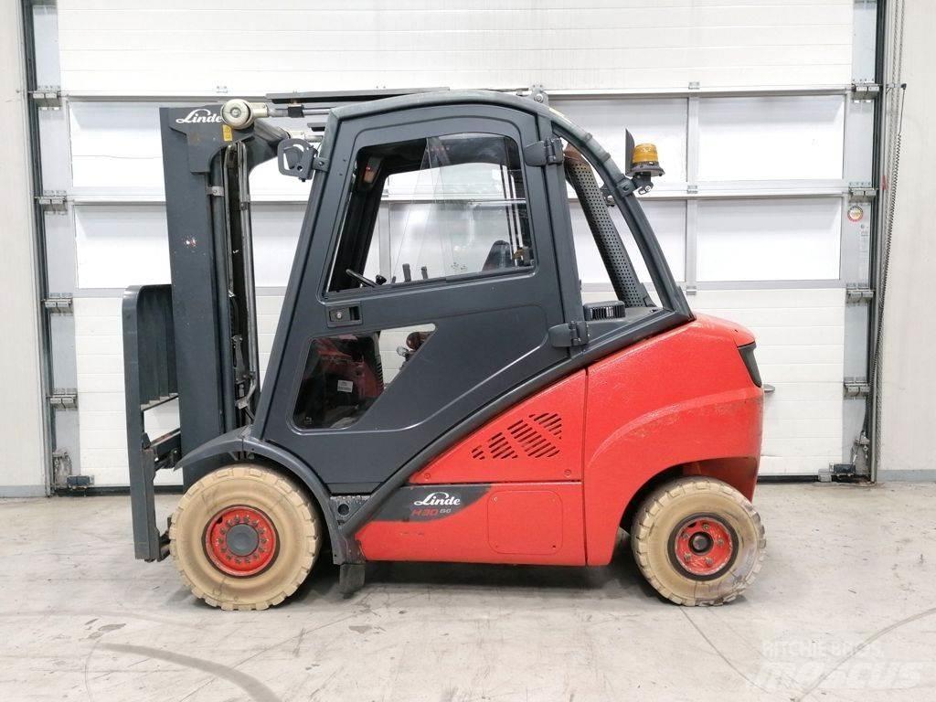 Linde H30D-02 Dizelski viličari