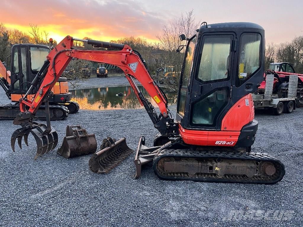 Kubota U 25-3 Mini bageri <7t