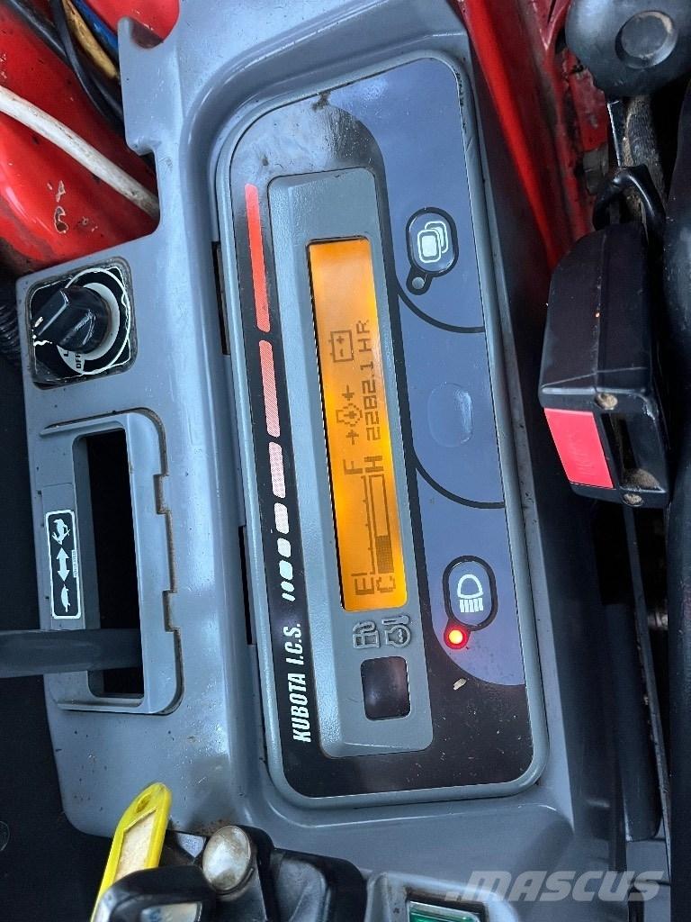 Kubota U 25-3 Mini bageri <7t