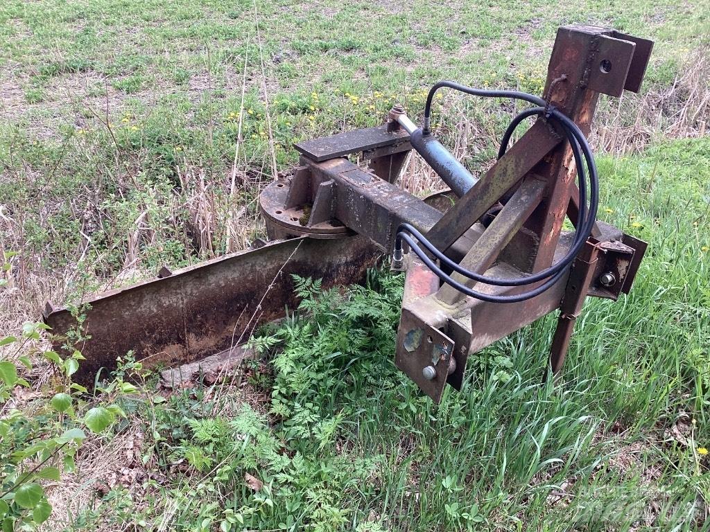  Perälevy omavalmiste Plugovi za putove
