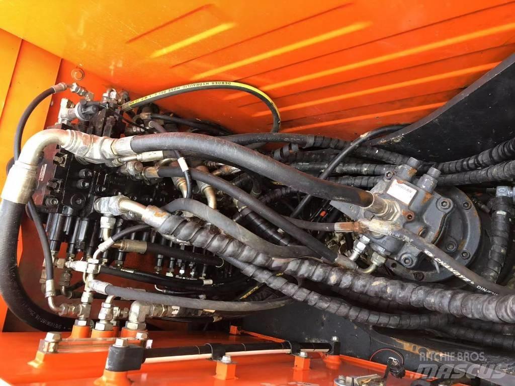 Doosan 75-9c Bageri gusjeničari