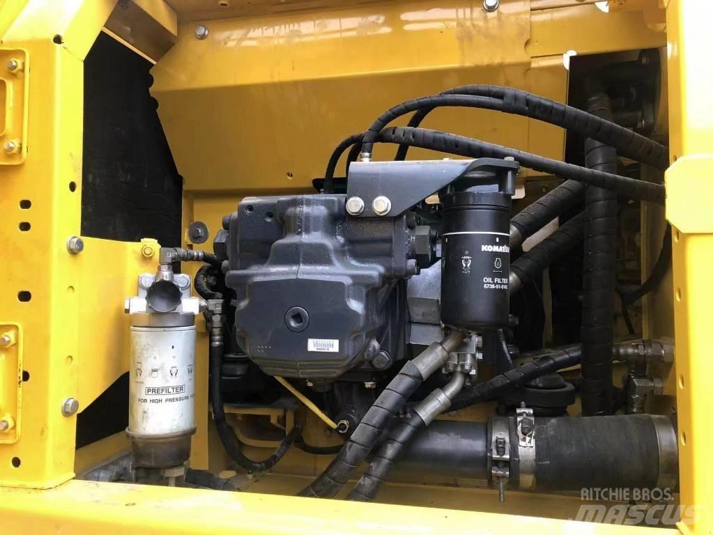 Komatsu PC 210 LC Bageri gusjeničari