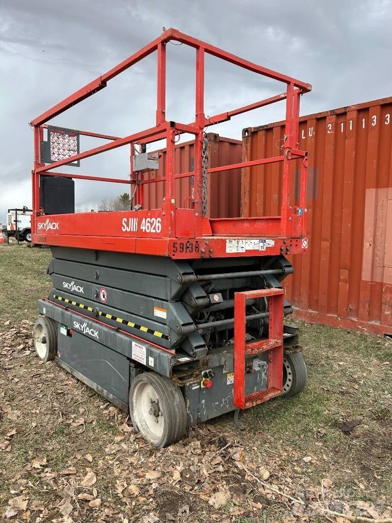 SkyJack SJ III 4626 Škaraste platforme