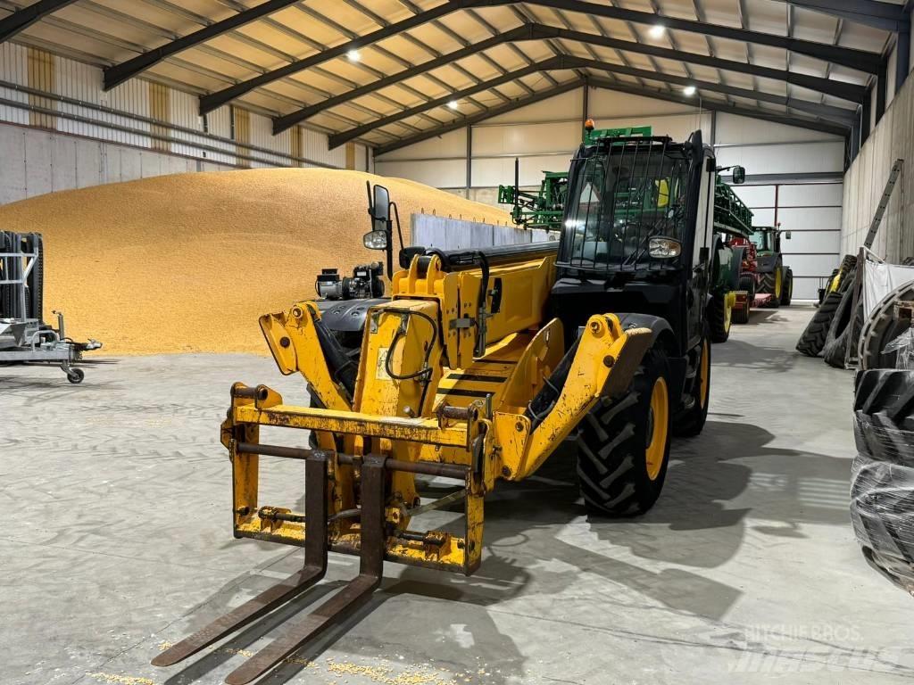 JCB 535-140 Teleskopski viličari