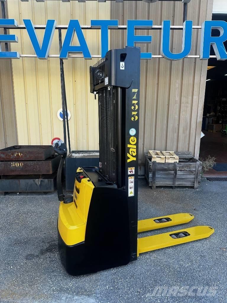 Yale MS 14 AC Ručni električni viličar