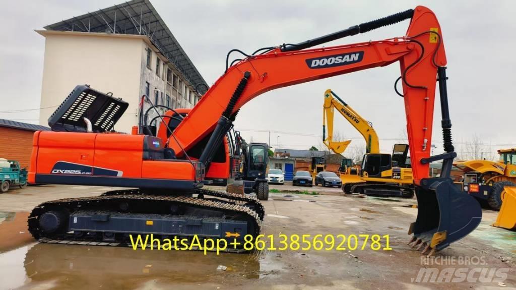 Doosan DX 225 Bageri gusjeničari