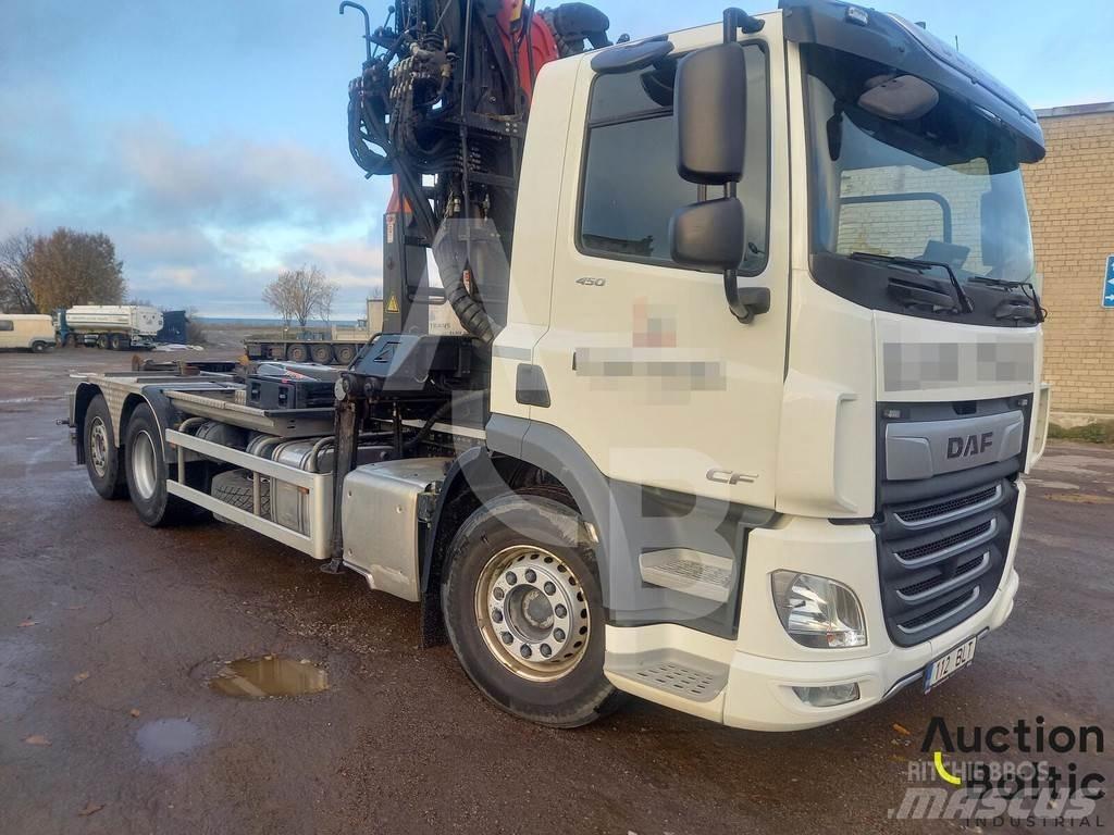 DAF CF 450 FAR Rol kiper kamioni s kukama za dizanje