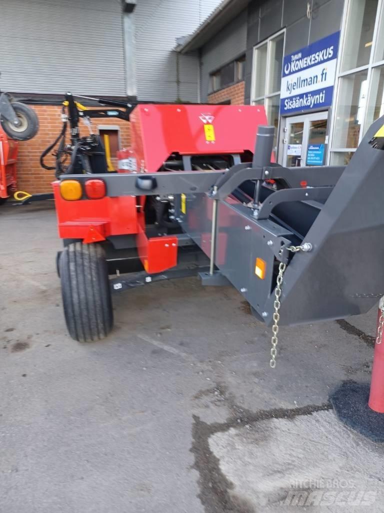 Massey Ferguson 1840 Balirke za kockaste bale