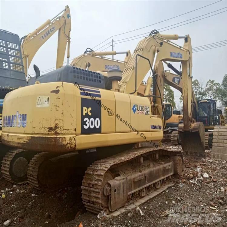 Komatsu 300 Bageri gusjeničari