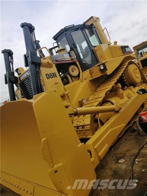 CAT D 8 N Buldožeri gusjeničari