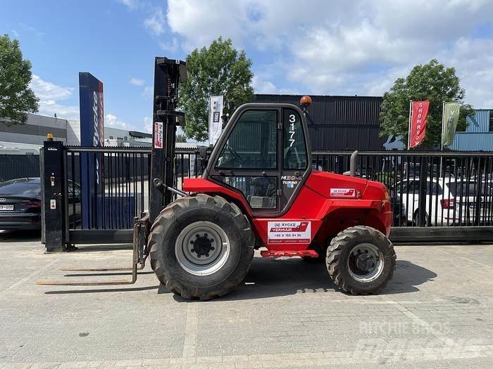 Manitou M30-4 Terenski viličar