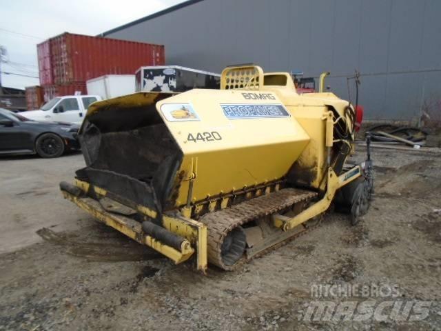 Bomag PROPAVER 4420 Asfaltni finišeri