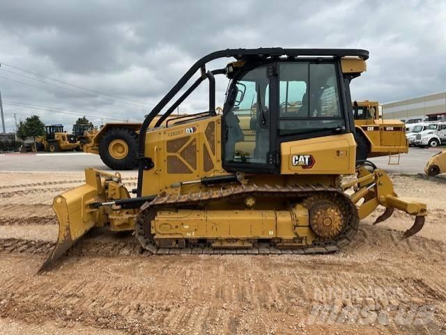 CAT D1 Buldožeri gusjeničari
