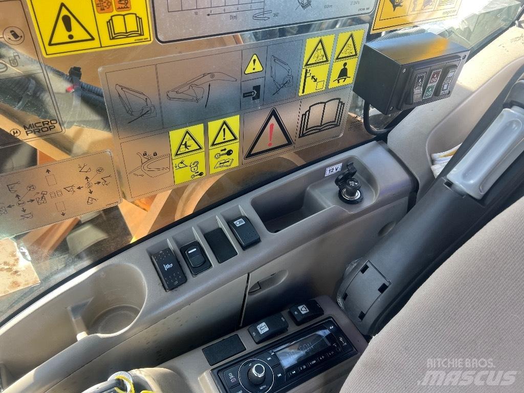 CASE CX 250 D Bageri gusjeničari