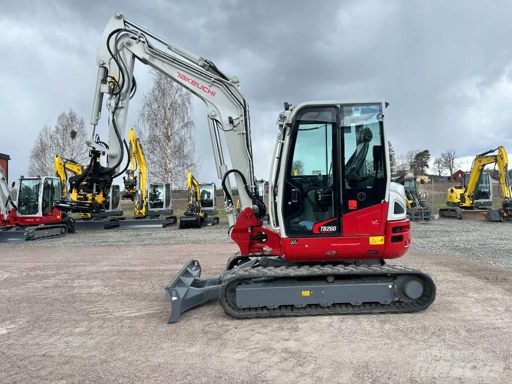 Takeuchi TB260 Mini bageri <7t