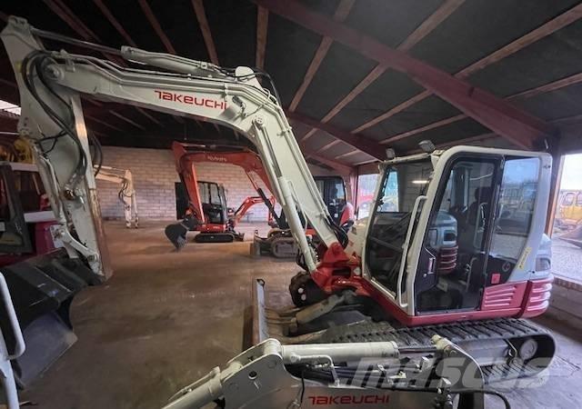 Takeuchi TB290 Midi bageri 7t – 12t